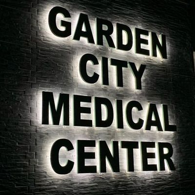 LED 모듈은 스테인리스 스틸 사용자 지정 글자와 로고를 조명합니다.
